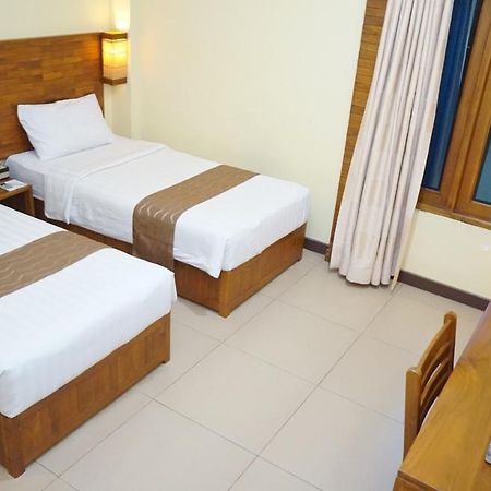 Syailendra Hotel Syariah Jepara Exterior photo