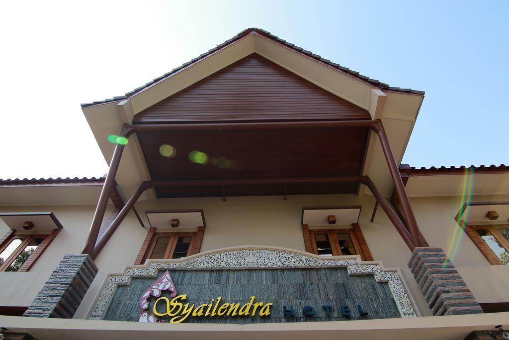 Syailendra Hotel Syariah Jepara Exterior photo